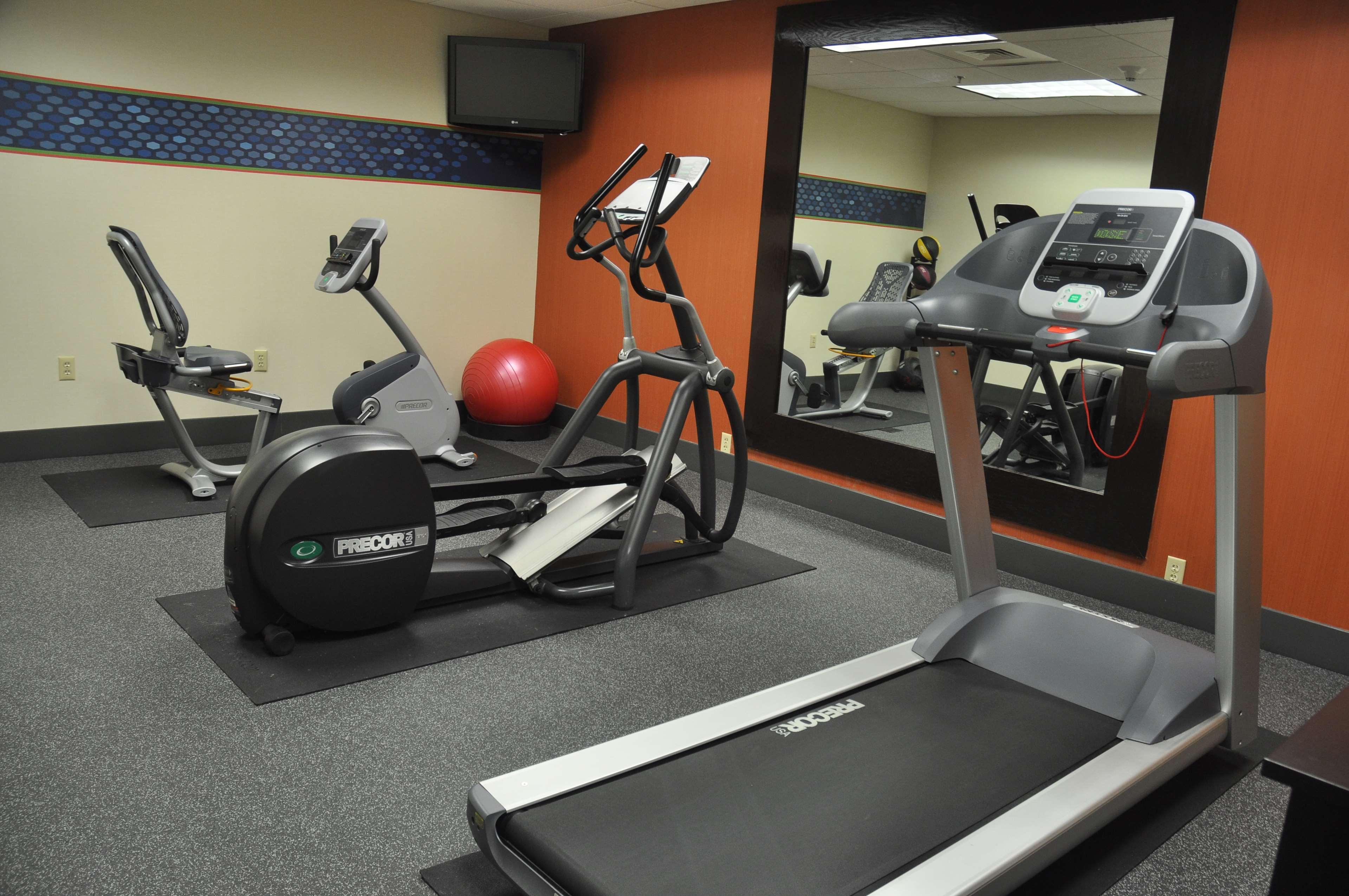 Hampton Inn Stony Creek Bagian luar foto
